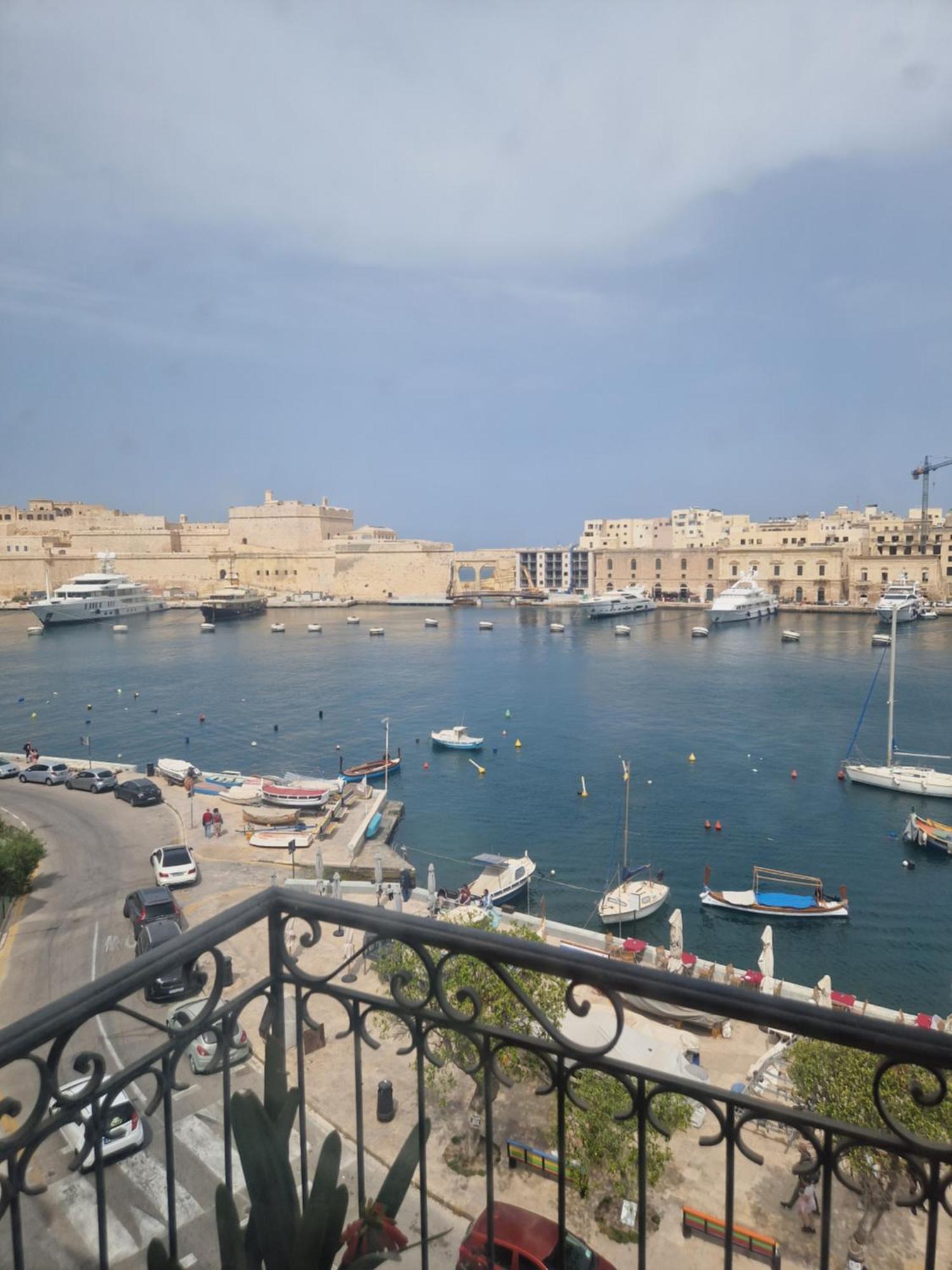 Korzo Suites Senglea Waterfront Exterior foto